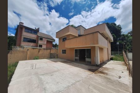 2_photo/94dce16de7.bdf1def5ceb5107f-ATLAS-1ba5aa78-062b-4c88-9e36-bac570097ceb.jpg de casa à venda com 4 quartos, 360m² em Cascatinha, Curitiba