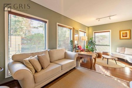 12_photo/94dce16de9.007d8801227075bf-ATLAS-2b3af9f4-e2bf-4af9-9bb8-789da6fe8b84.jpg de casa à venda com 3 quartos, 350m² em Cascatinha, Curitiba