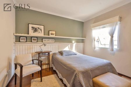 29_photo/94dce16de9.007d8801227075bf-ATLAS-2becff9a-e7eb-4254-90c2-6d222b93b83b.jpg de casa à venda com 3 quartos, 350m² em Cascatinha, Curitiba