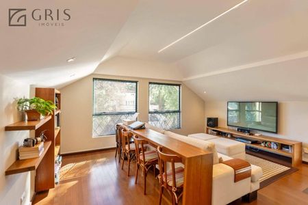 17_photo/94dce16de9.007d8801227075bf-ATLAS-d04b2c5d-e764-4f5e-9509-121a93c2ff29.jpg de casa à venda com 3 quartos, 350m² em Cascatinha, Curitiba