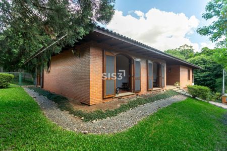 18_photo/94dce16deb.69530a6104d48ca1-ATLAS-84935c23-d5d1-4be7-91e4-e86a9ccaea77.jpg de casa à venda com 3 quartos, 413m² em Cascatinha, Curitiba