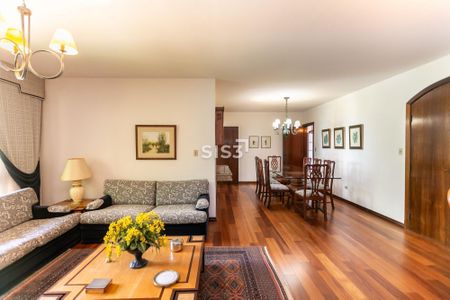 12_photo/94dce16deb.69530a6104d48ca1-ATLAS-b00be253-2b4e-4631-bd1b-42546ddcd201.jpg de casa à venda com 3 quartos, 413m² em Cascatinha, Curitiba