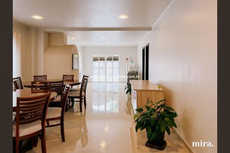 10_photo/94dce16e7f.e3a954dfb45dd8a0-ATLAS-2ce73af8-ed6f-47e3-be43-febe720858da.jpg de casa à venda com 3 quartos, 494m² em Cascatinha, Curitiba