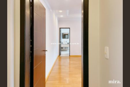 11_photo/94dce16e7f.e3a954dfb45dd8a0-ATLAS-2d828a1f-7474-4ff5-8ce4-08f75549e6e6.jpg de casa à venda com 3 quartos, 494m² em Cascatinha, Curitiba