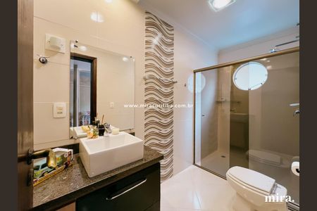 34_photo/94dce16e7f.e3a954dfb45dd8a0-ATLAS-4b315db7-2f70-45bd-836d-81361ee39c70.jpg de casa à venda com 3 quartos, 494m² em Cascatinha, Curitiba