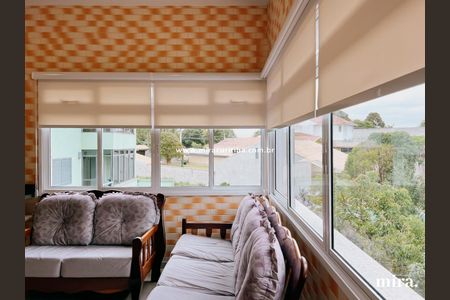 38_photo/94dce16e7f.e3a954dfb45dd8a0-ATLAS-9d18d824-6dc5-4948-921a-e18cc4cb32f3.jpg de casa à venda com 3 quartos, 494m² em Cascatinha, Curitiba