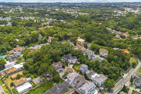 50_photo/94dce170f1.598c66e7e5047e83-ATLAS-881138c7-ade1-4455-a059-be4e36f55e71.jpg de casa à venda com 3 quartos, 450m² em Santa Felicidade, Curitiba