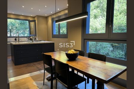 15_photo/94dce1726b.9e54cb4a11914814-ATLAS-e466f667-d4a9-4e7e-a096-fa6a38155964.jpg de casa à venda com 4 quartos, 495m² em Cascatinha, Curitiba