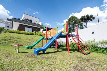 22_photo/94dce17287.5a68ae7b3d065cd2-ATLAS-64d6b98a-7edb-4be0-a706-f8db940cad2e.jpg de casa à venda com 3 quartos, 247m² em Cascatinha, Curitiba