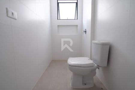 6_photo/94dce17287.66697a0f23597f88-ATLAS-342e26c0-d5cc-437b-8d2d-26a5ef2e2aae.jpg de casa à venda com 3 quartos, 250m² em Cascatinha, Curitiba