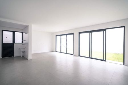 8_photo/94dce17287.a0eb75b329c017da-ATLAS-d3fb6bc3-918a-4d18-80e1-9234c11d0706.jpg de casa à venda com 3 quartos, 250m² em Cascatinha, Curitiba