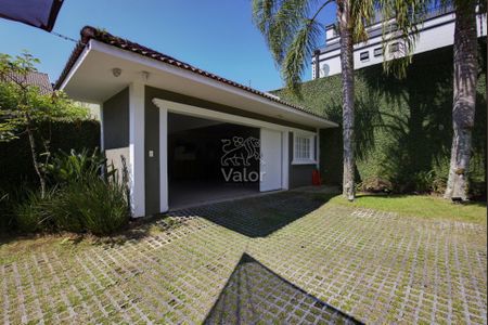 34_photo/94dce1773f.df8ad18b6ea2b8cf-ATLAS-2651a2b0-0f58-48de-b84f-2f85d2990d96.jpg de casa de condomínio à venda com 4 quartos, 945m² em São Braz, Curitiba