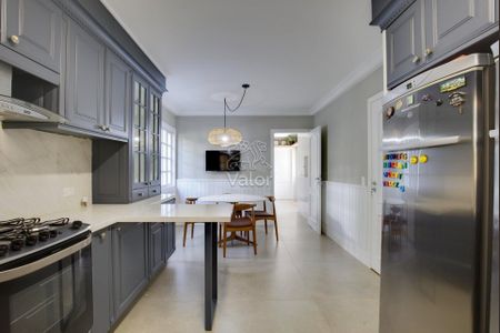 24_photo/94dce1773f.df8ad18b6ea2b8cf-ATLAS-bd7f16ae-ce29-4539-9ca3-01b34aa8b68e.jpg de casa de condomínio à venda com 4 quartos, 945m² em São Braz, Curitiba