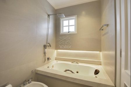 40_photo/94dce1773f.df8ad18b6ea2b8cf-ATLAS-f0d3d6c2-992d-4bdf-a695-8ab4cca3706b.jpg de casa de condomínio à venda com 4 quartos, 945m² em São Braz, Curitiba