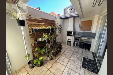 6_photo/94dce17889.3436cac2584e5d3f-ATLAS-1afa9791-9128-4c6b-a4e9-9882a8bfa73b.jpg de casa à venda com 2 quartos, 72m² em Mercês, Curitiba