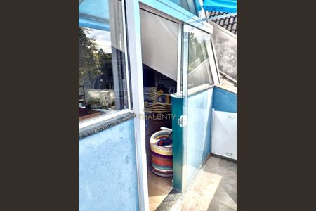 10_photo/94dce17889.3436cac2584e5d3f-ATLAS-5b15d2bb-e0c6-4bae-a386-05b7aafd3da3.jpg de casa à venda com 3 quartos, 125m² em Mercês, Curitiba