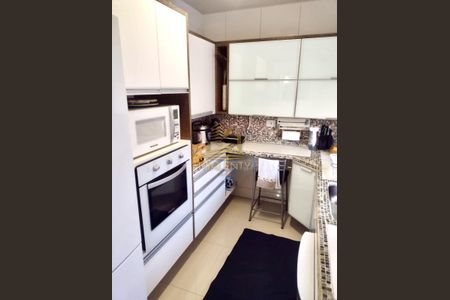 11_photo/94dce17889.3436cac2584e5d3f-ATLAS-e9949068-2577-4c66-95d6-60d710ffa2d6.jpg de casa à venda com 3 quartos, 125m² em Mercês, Curitiba