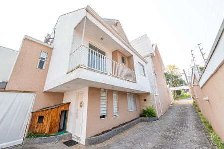 2_photo/94dce178b7.0f81dd1a9a4f6ffb-ATLAS-c0f73884-3faa-457e-8993-e2e1c36b5333.jpg de casa à venda com 3 quartos, 150m² em Santo Inácio, Curitiba