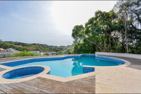 21_photo/94dce179bd.c48b7c1e58d559fc-ATLAS-7851fce9-a6a7-426d-bbbc-e68300a61fdc.jpg de casa de condomínio à venda com 5 quartos, 1350m² em Cascatinha, Curitiba