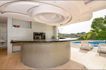 26_photo/94dce179bd.c48b7c1e58d559fc-ATLAS-99aa0ce3-07c1-4f19-b40a-bb41e2d4699c.jpg de casa de condomínio à venda com 5 quartos, 1350m² em Cascatinha, Curitiba