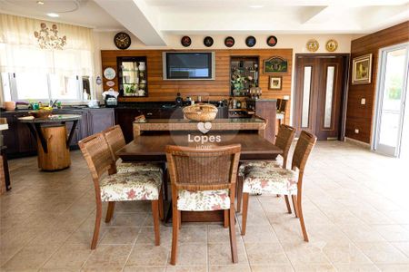 3_photo/94dce17cdb.ceff8192393c33de-ATLAS-6e1e6388-1fab-469e-a3cb-8b6d535c3b8d.jpg de casa à venda com 4 quartos, 798m² em Santo Inácio, Curitiba