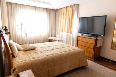 7_photo/94dce17cdb.ceff8192393c33de-ATLAS-ee1ee0dd-ee1b-43ef-950a-2ced458fc149.jpg de casa à venda com 4 quartos, 798m² em Santo Inácio, Curitiba