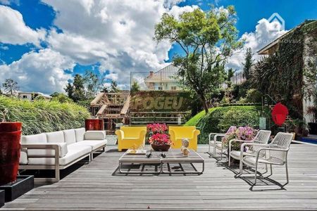 34_photo/94dce17d2d.c1dc00249eefaead-ATLAS-338df523-cde0-4191-9a02-db1d2ae79339.jpg de casa à venda com 3 quartos, 452m² em Santo Inácio, Curitiba