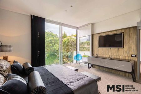 4_photo/94dce17d2d.c1dc00249eefaead-ATLAS-b66740c5-9434-44c0-81f8-dc17bc0aa9ca.jpg de casa à venda com 3 quartos, 452m² em Santo Inácio, Curitiba