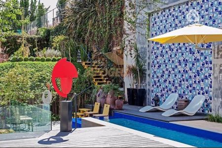 39_photo/94dce17d2d.c1dc00249eefaead-ATLAS-bc88b2ba-df73-48e0-8cda-d1d824488abc.jpg de casa à venda com 3 quartos, 452m² em Santo Inácio, Curitiba