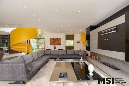 12_photo/94dce17d2d.c1dc00249eefaead-ATLAS-c72f26c7-27a5-45f6-99fa-303cbf36c2cd.jpg de casa à venda com 3 quartos, 452m² em Santo Inácio, Curitiba