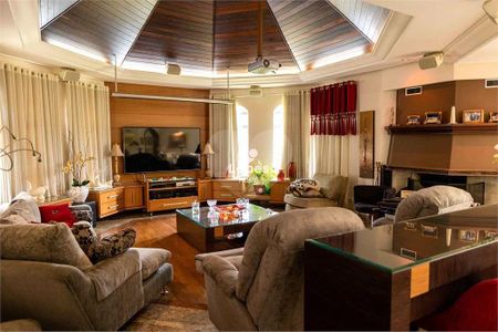 4_photo/94dce17d3b.9f73e101bd22bb98-ATLAS-e546fcff-af29-423d-aee9-690c71874e63.jpg de casa à venda com 4 quartos, 798m² em , Curitiba