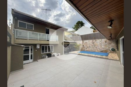 36_photo/94dce17d8b.ae3d86bef28e162d-ATLAS-997bed4a-6db8-41ff-891b-3433d9dafc37.jpg de casa à venda com 3 quartos, 240m² em Santo Inácio, Curitiba