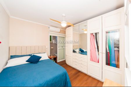 4_photo/94dce17e59.f004b3811d646080-ATLAS-7b0da4dc-2b02-4d7d-9c6d-93c59ab98f05.jpg de casa à venda com 3 quartos, 211m² em Santo Inácio, Curitiba