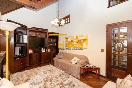 3_photo/94dce17e6b.0fca3daec1aa15fd-ATLAS-66c6084b-d2fb-4f58-94fe-a1fa8b107713.jpg de casa à venda com 2 quartos, 300m² em Santo Inácio, Curitiba