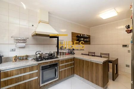 8_photo/94dce17e6b.0fca3daec1aa15fd-ATLAS-dbe3ee6e-04d8-49ea-a41e-d4671274dde0.jpg de casa à venda com 2 quartos, 300m² em Santo Inácio, Curitiba