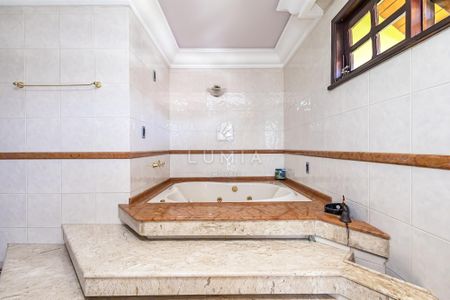 9_photo/94dce17ea7.cd6912d4e48c45dd-ATLAS-390f5046-ac02-4a02-8115-ac58d4e0cdbb.jpg de casa à venda com 4 quartos, 400m² em Santo Inácio, Curitiba