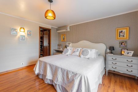 32_photo/94dce17f43.70986b2d83168018-ATLAS-e8e8266c-19de-4906-84fc-97dddb44fbe5.jpg de casa à venda com 4 quartos, 424m² em Santo Inácio, Curitiba