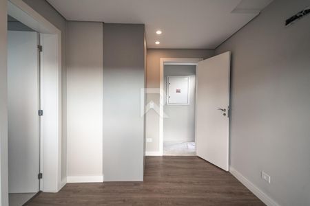 32_photo/94dce17fd3.ad5c9bb97a32c5f8-ATLAS-062e575e-e8e8-4603-901a-a06d771f41c2.jpg de casa à venda com 3 quartos, 255m² em Santo Inácio, Curitiba