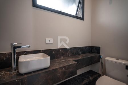 23_photo/94dce17fd3.ad5c9bb97a32c5f8-ATLAS-2cd09010-7f8a-450d-8542-bdb715a3bac7.jpg de casa à venda com 3 quartos, 255m² em Santo Inácio, Curitiba