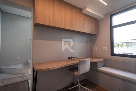 24_photo/94dce17fd3.ad5c9bb97a32c5f8-ATLAS-927ac9f4-7b89-4d8e-8dc9-ecc46f9d87cd.jpg de casa à venda com 3 quartos, 255m² em Santo Inácio, Curitiba