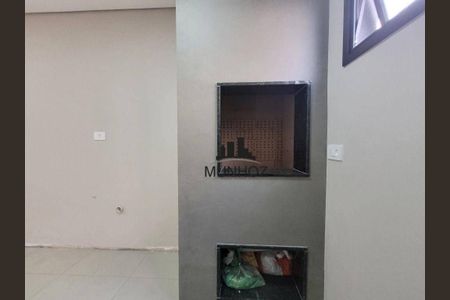 11_photo/94dce18061.97484f792a469e2d-ATLAS-212ad26c-05e3-42fb-aec5-3d95349dfd11.jpg de casa à venda com 3 quartos, 240m² em Santo Inácio, Curitiba