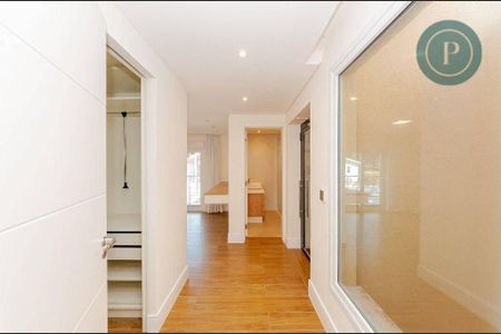 19_photo/94dce18061.a092227452ef5b5b-ATLAS-aa8738e1-50f1-46e1-b520-2ff1d2ff658c.jpg de casa para alugar com 3 quartos, 180m² em Santo Inácio, Curitiba