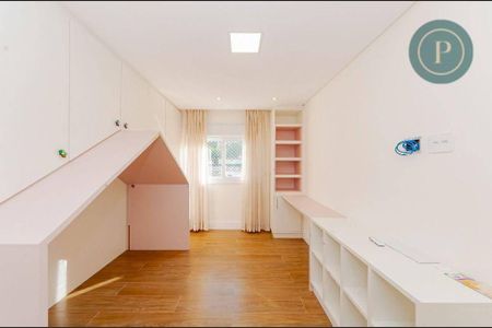 17_photo/94dce18061.a092227452ef5b5b-ATLAS-fb1b5a6a-6497-4d1b-be4c-e3a7b9843d16.jpg de casa para alugar com 3 quartos, 180m² em Santo Inácio, Curitiba