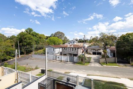 3_photo/94dce18061.dda3a78fb47de289-ATLAS-3e4bb17b-3e4f-4c8b-bb93-0e3b80a6d15c.jpg de casa à venda com 3 quartos, 240m² em Santo Inácio, Curitiba