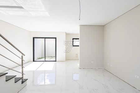 6_photo/94dce180bd.0aa0394450357635-ATLAS-4bb0cdfe-1deb-407e-b53e-a9e3e60ce359.jpg de casa à venda com 3 quartos, 147m² em Santo Inácio, Curitiba