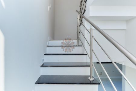 17_photo/94dce180bd.7980aed8fa71c73b-ATLAS-72eb1e66-caaf-49cc-bf7a-d760c46bf148.jpg de casa à venda com 3 quartos, 145m² em Santo Inácio, Curitiba