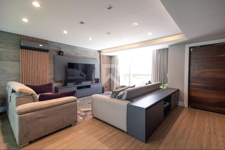 11_photo/94dce180cd.6c623372c172fc17-ATLAS-54b50474-e155-4af3-929b-1e55d9ba511a.jpg de casa para alugar com 3 quartos, 247m² em Santo Inácio, Curitiba