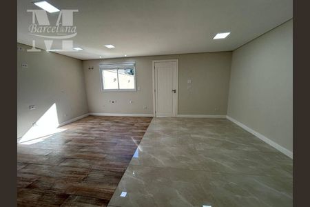 4_photo/94dce180cd.6c623372c172fc17-ATLAS-8e42ee45-b00e-499e-bc81-4bf112122e60.jpg de casa à venda com 3 quartos, 247m² em Santo Inácio, Curitiba