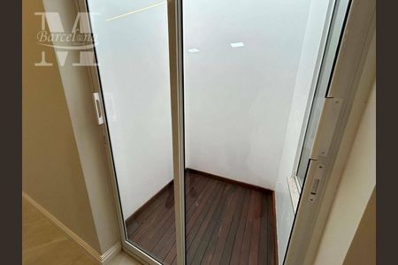 11_photo/94dce180cd.6c623372c172fc17-ATLAS-d000e190-ed73-48ec-a2f1-17f5ca2ff9d6.jpg de casa à venda com 3 quartos, 247m² em Santo Inácio, Curitiba