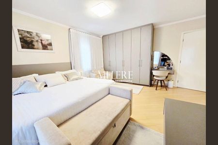 9_photo/94dce180cd.b37fb779aadef412-ATLAS-4e691c79-65cf-4c3f-b2d7-69bf200cc2b3.jpg de casa à venda com 4 quartos, 200m² em Santo Inácio, Curitiba